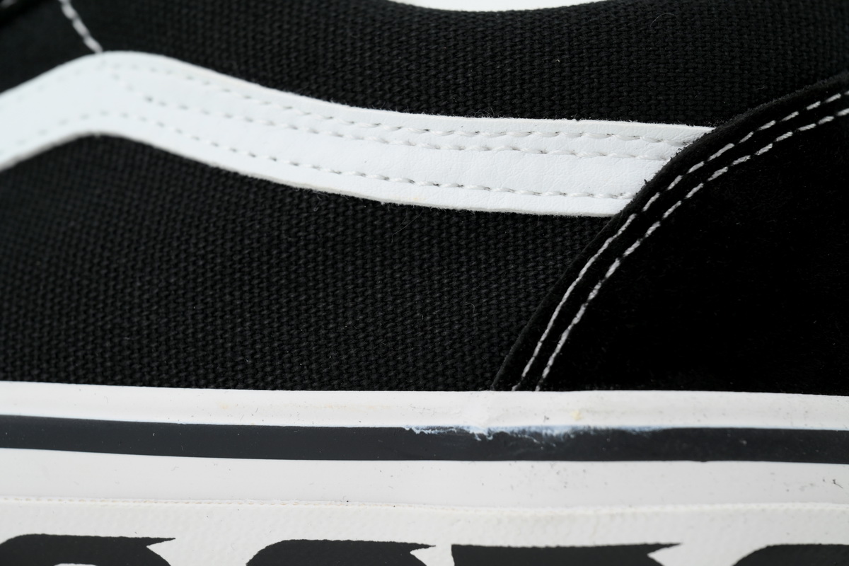 PK God Batch Comme des Garçons x Vans OG Old Skool LX 'Sidewall' VN0A4P3X60E