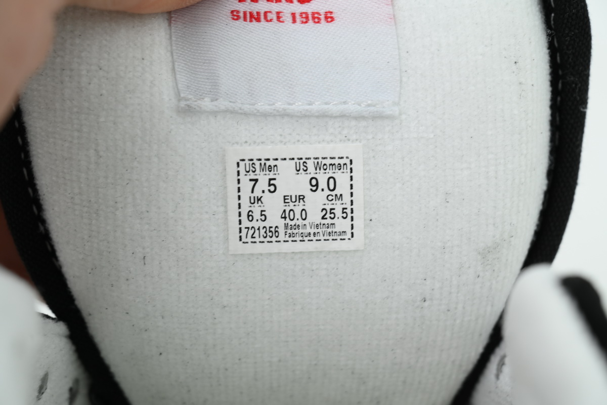 PK God Batch Vans Knu-Skool 'Black White' VN0009QC6BT