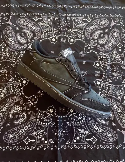PK God Batch Air Jordan 1 Retro Low OG SP Travis Scott Black Phantom DM7866-001 review G*** 02