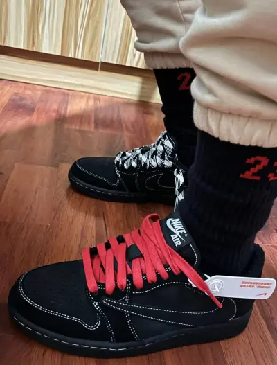 PK God Batch Air Jordan 1 Retro Low OG SP Travis Scott Black Phantom DM7866-001 review L***p 03