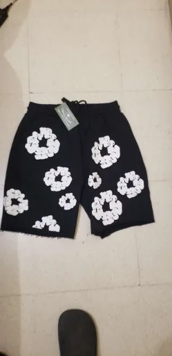 Denim Tears The Cotton Wreath Shorts Black review 