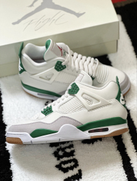 PK God Batch Air Jordan 4 SB Pine Green DR5415-103 review 0