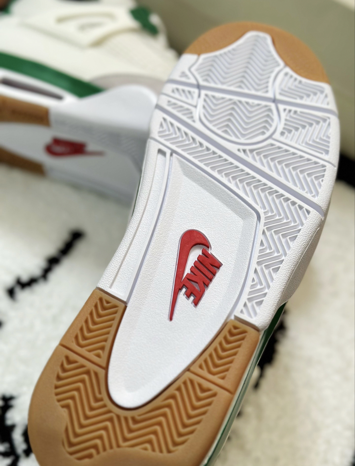 PK God Batch Air Jordan 4 SB Pine Green DR5415-103 review R*** 06