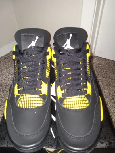 Special offer Batch Air Jordan 4 Thunder DH6927-017 review Dillon 04