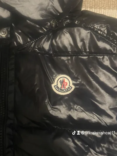 Moncler Bormes Down Vest Black (NFC) review Tyrone (Support from discord server) 01
