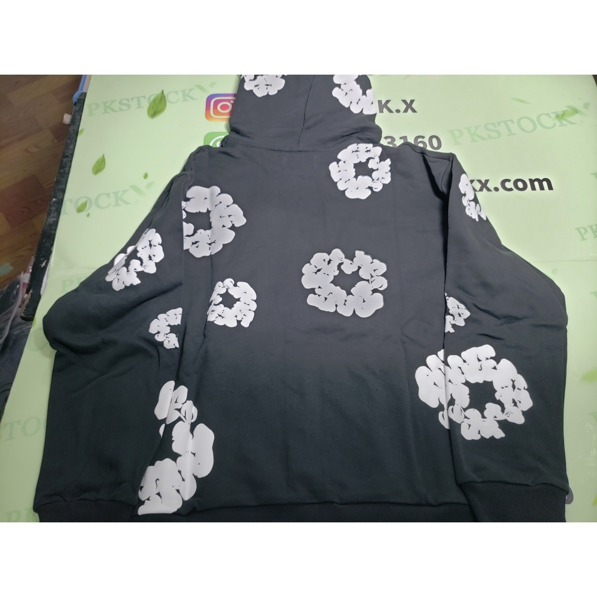 Denim Tears The Cotton Wreath Sweatshirt Black SS23 review Steezy 01