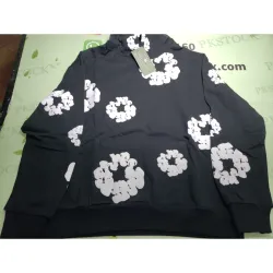 Denim Tears The Cotton Wreath Sweatshirt Black SS23 review Steezy 04