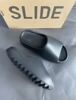 PK God Batch Adidas Yeezy Slide Onyx GQ6448  review J*** 02