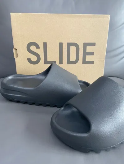 PK God Batch Adidas Yeezy Slide Onyx GQ6448  review J*** 02