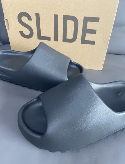 PK God Batch Adidas Yeezy Slide Onyx GQ6448  review J*** 03