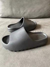 PK God Batch Adidas Yeezy Slide Onyx GQ6448  review 6
