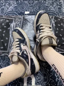 PK God Batch Nike SB Dunk Low Travis Scott CT5053-001 review G*** 02