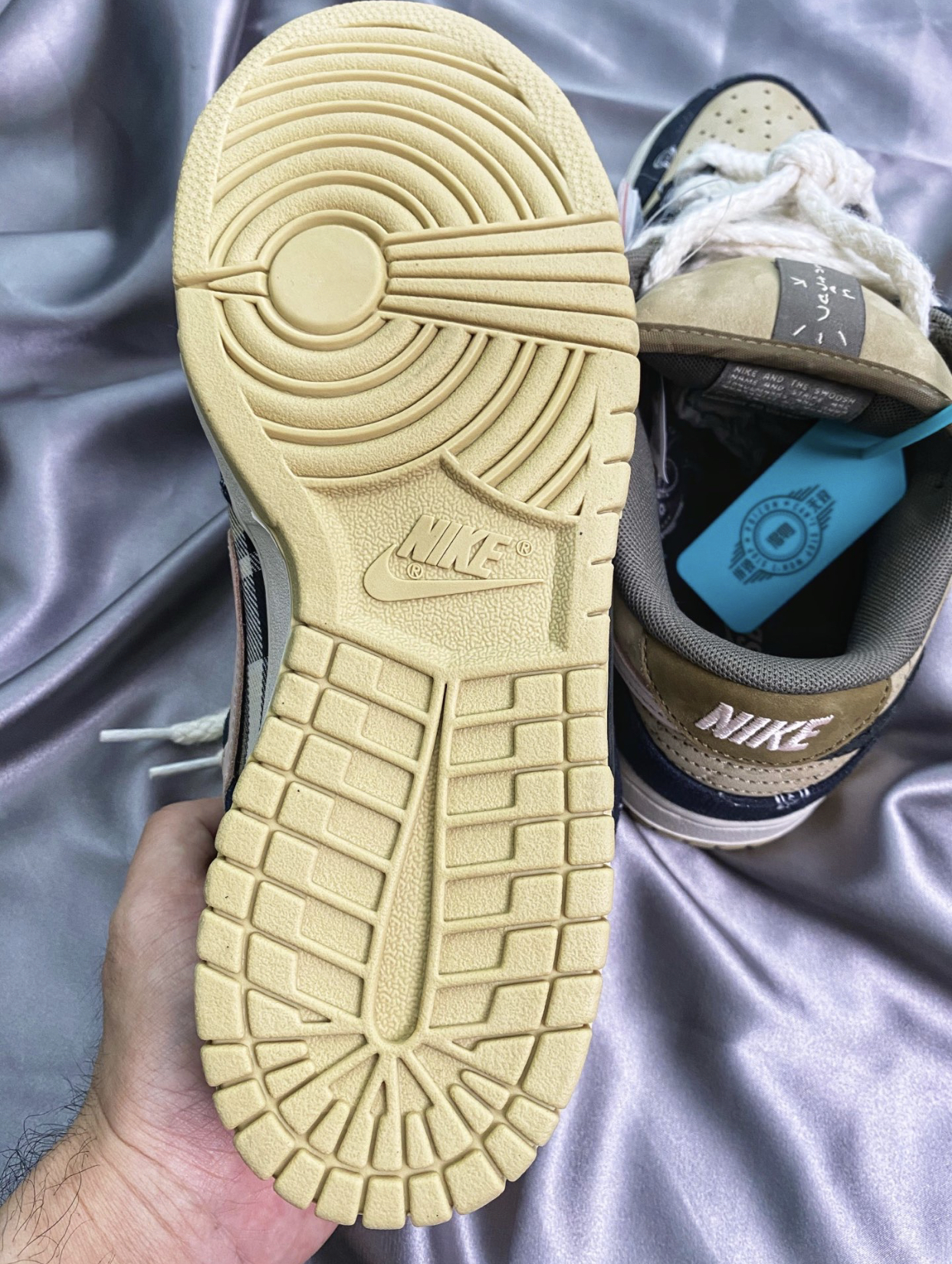 PK God Batch Nike SB Dunk Low Travis Scott CT5053-001 review J*** 03
