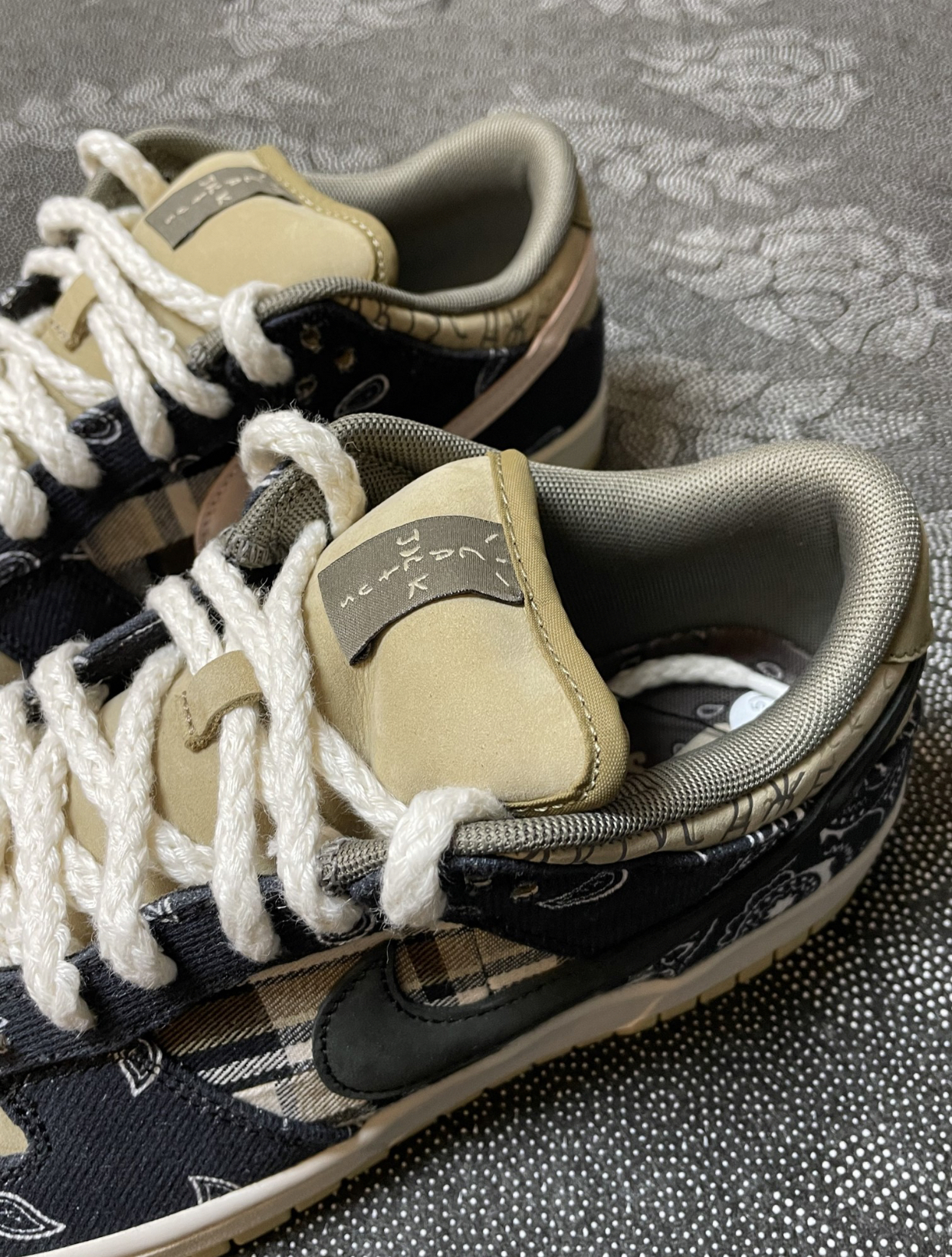 PK God Batch Nike SB Dunk Low Travis Scott CT5053-001 review F*** 03