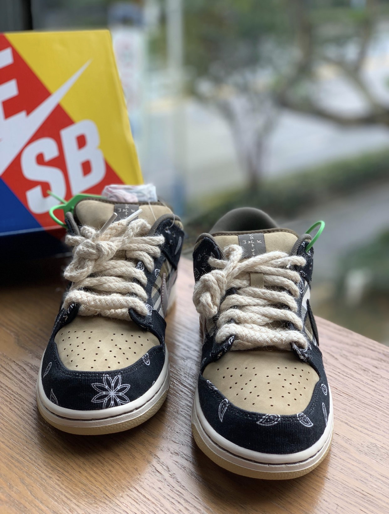 PK God Batch Nike SB Dunk Low Travis Scott CT5053-001 review V*** 01