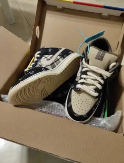 PK God Batch Nike SB Dunk Low Travis Scott CT5053-001 review O*** 01