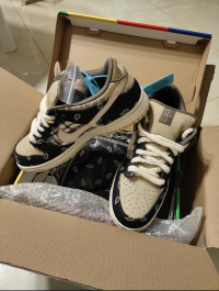 PK God Batch Nike SB Dunk Low Travis Scott CT5053-001 review 3