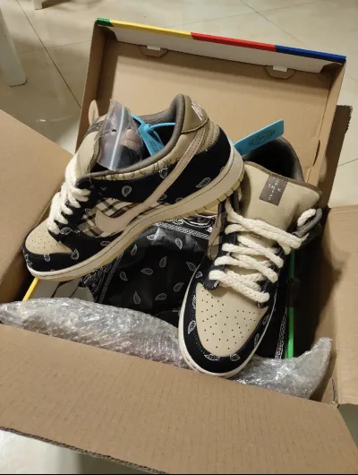 PK God Batch Nike SB Dunk Low Travis Scott CT5053-001 review O*** 03