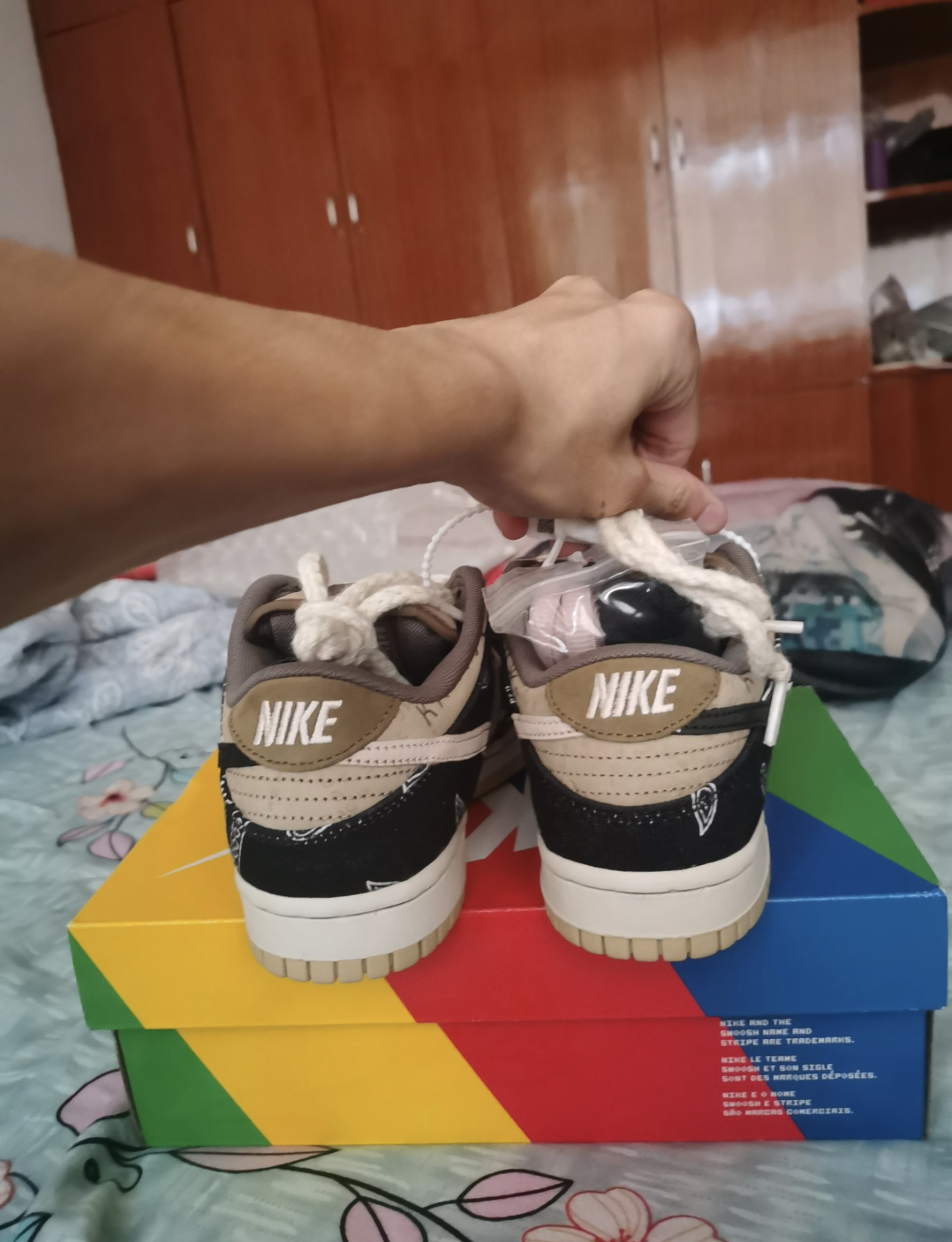 PK God Batch Nike SB Dunk Low Travis Scott CT5053-001 review C*** 05