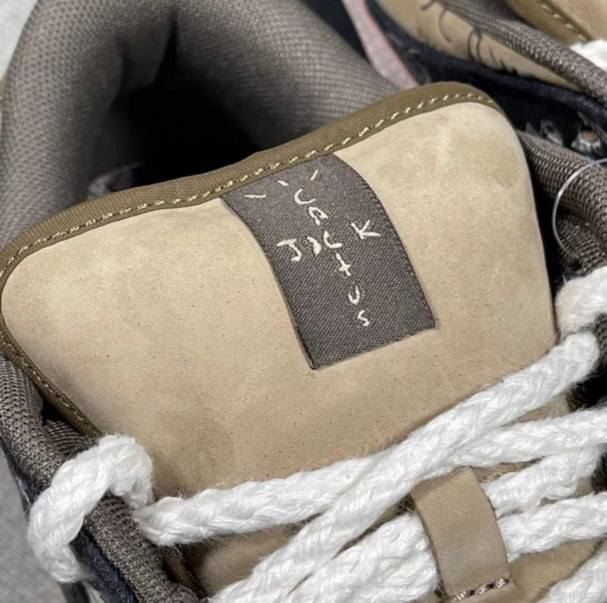 PK God Batch Nike SB Dunk Low Travis Scott CT5053-001 review H*** 05