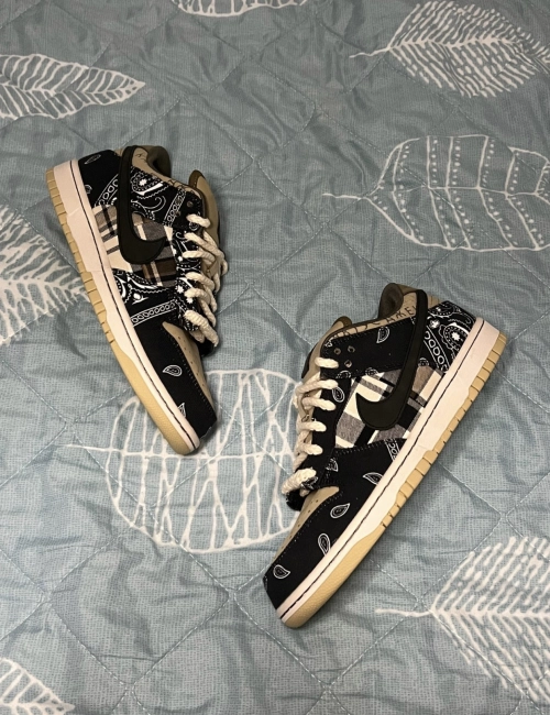 PK God Batch Nike SB Dunk Low Travis Scott CT5053-001 review 