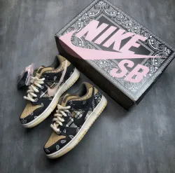 PK God Batch Nike SB Dunk Low Travis Scott CT5053-001 review U*** 02