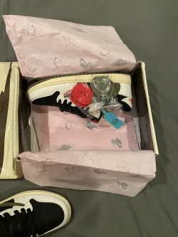 Special offer Batch Travis Scott x Air Jordan 1 Low OG Olive DZ4137-106 review Fett 04