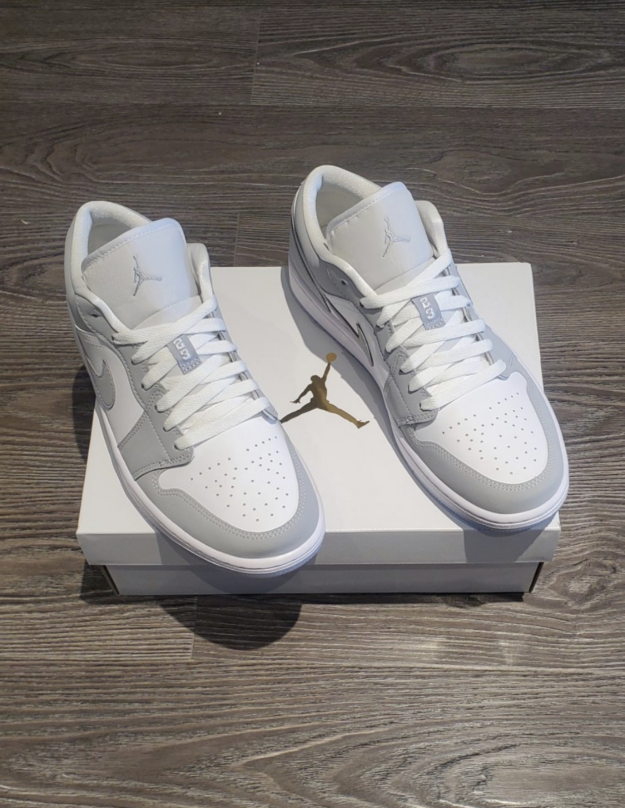 Special offer Batch Air Jordan 1 Low Wolf Grey DC0774-105 review E***