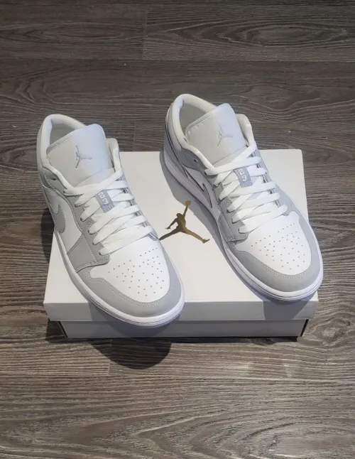 Special offer Batch Air Jordan 1 Low Wolf Grey DC0774-105 review 