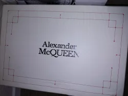 PK God Batch Alexander McQueen Sneaker Deep Dlue Velvet review The joker 01