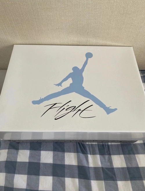 PK God Batch Air Jordan 4 Retro University Blue CT8527-400 review 