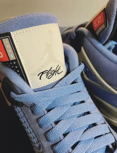 PK God Batch Air Jordan 4 Retro University Blue CT8527-400 review K*** 02