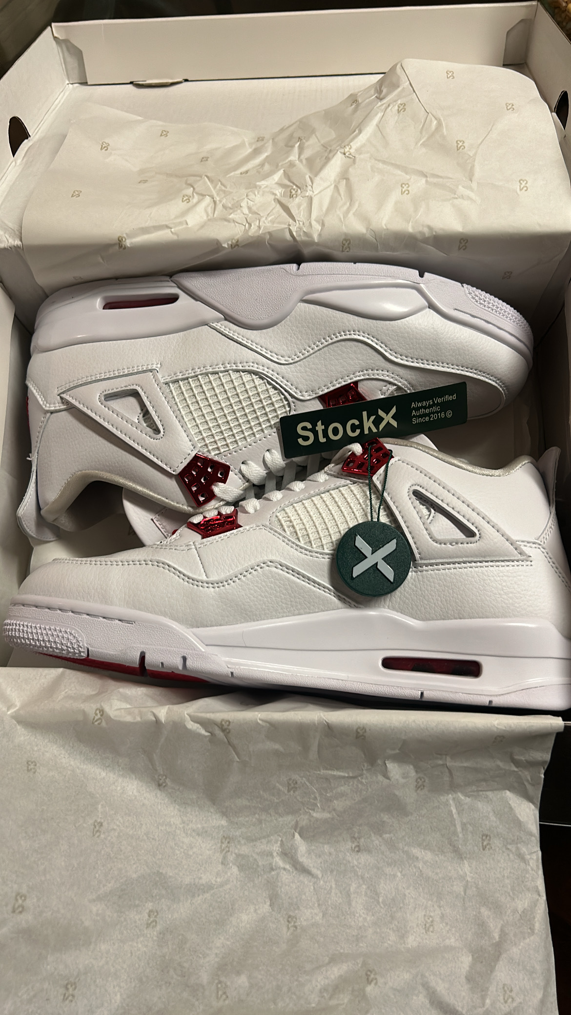 Special offer Batch Air Jordan 4 Retro Metallic Red CT8527-112  review Angel petit 00