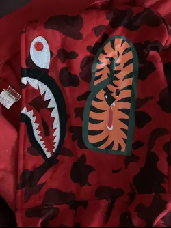 BAPE Color Camo Shark Zip Hoodie Red 4580793322511 review Daga 07