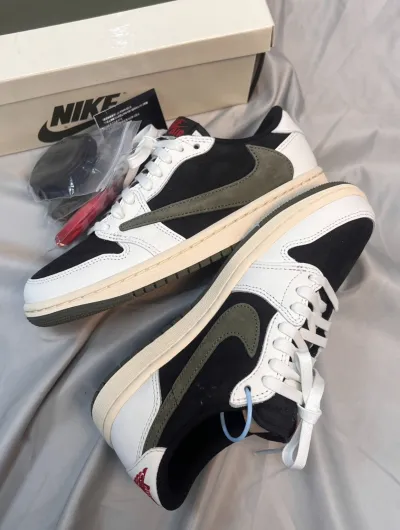 PK God Batch Air Jordan 1 Retro Low OG SP Travis Scott Olive (W) DZ4137-106 review L*** 01