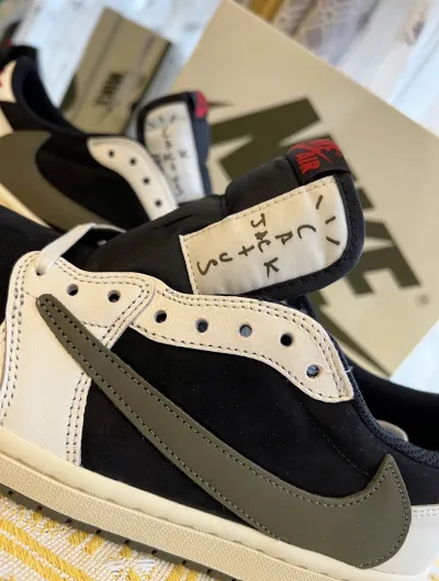 PK God Batch Air Jordan 1 Retro Low OG SP Travis Scott Olive (W) DZ4137-106 review Y*** 03