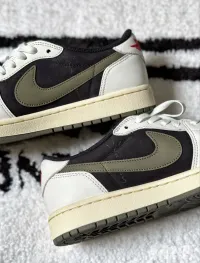 PK God Batch Air Jordan 1 Retro Low OG SP Travis Scott Olive (W) DZ4137-106 review 3