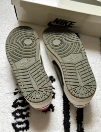 PK God Batch Air Jordan 1 Retro Low OG SP Travis Scott Olive (W) DZ4137-106 review 6