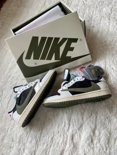 PK God Batch Air Jordan 1 Retro Low OG SP Travis Scott Olive (W) DZ4137-106 review N*** 01