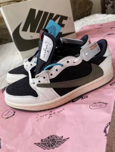 PK God Batch Air Jordan 1 Retro Low OG SP Travis Scott Olive (W) DZ4137-106 review N*** 03