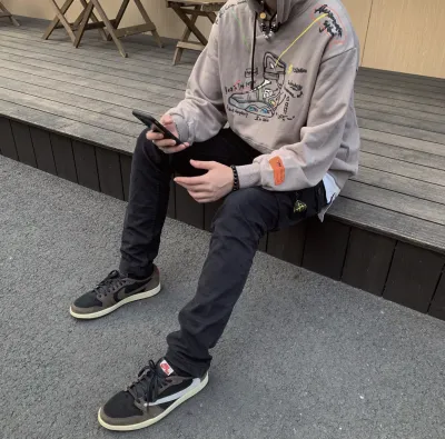 Special offer Batch Travis Scott x Air Jordan 1 Low CQ4277-001 review T***