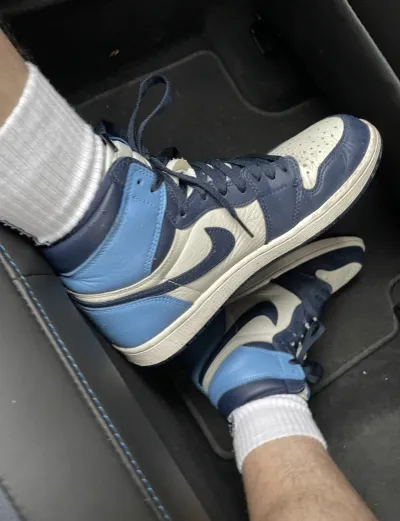 PK God Batch Air Jordan 1 Retro High Obsidian UNC 555088-140 review R*** 01