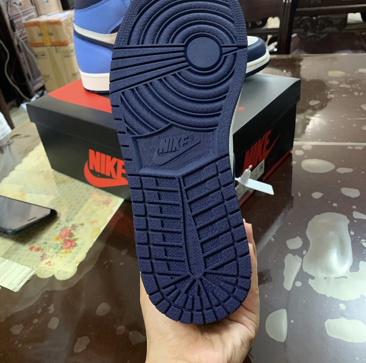 PK God Batch Air Jordan 1 Retro High Obsidian UNC 555088-140 review P*** 03