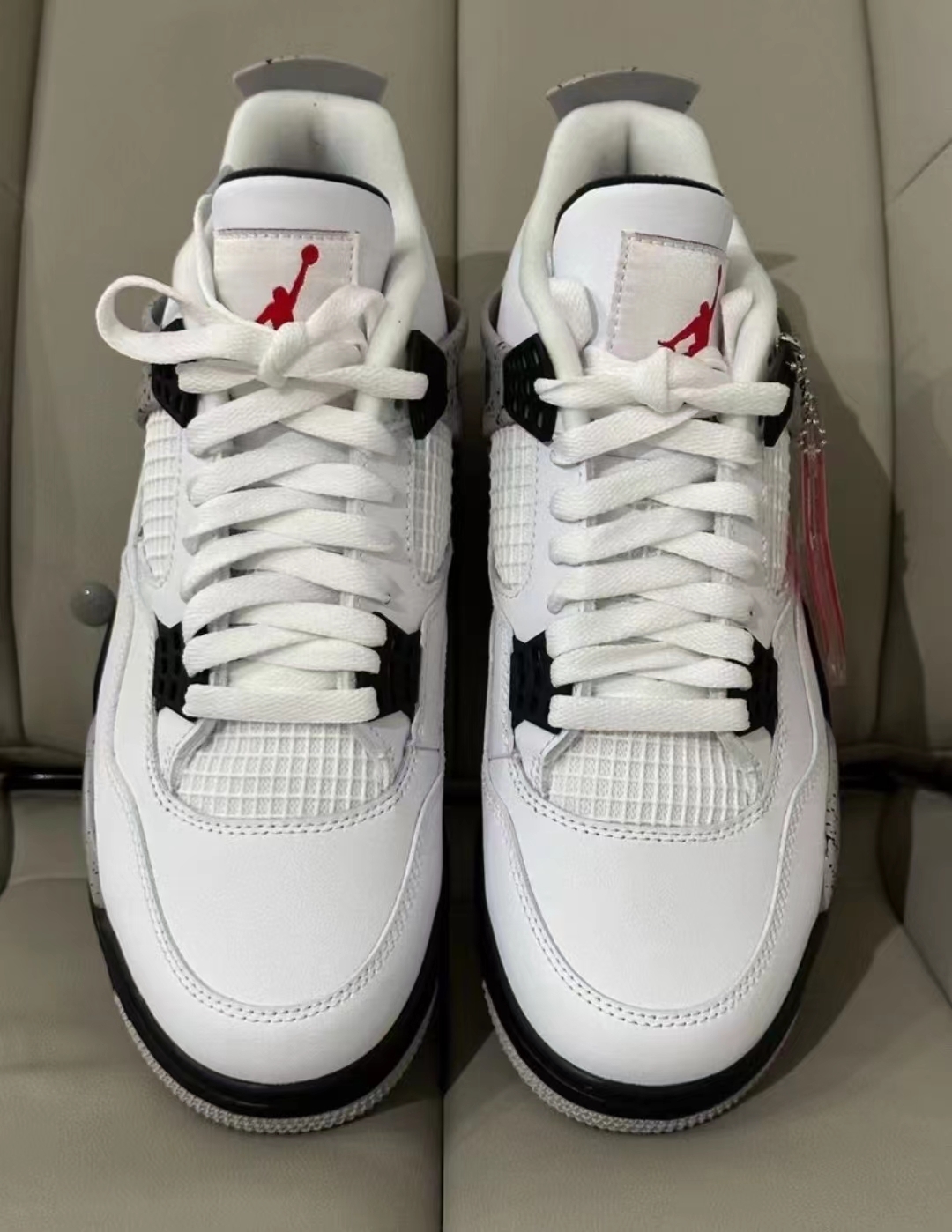 PK God Batch Air Jordan 4 Retro White Cement (2016) 840606-192  review N*** 01