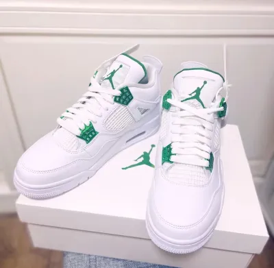Special offer Batch Air Jordan 4 Retro Metallic Green CT8527-113 review T*** 02