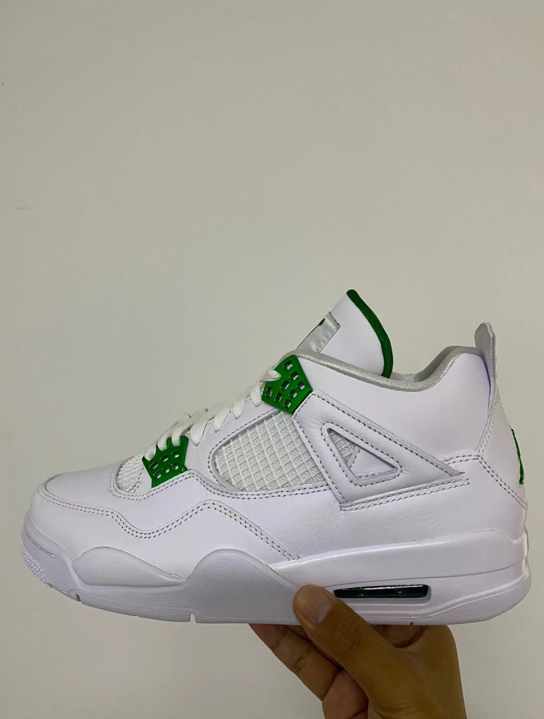 Special offer Batch Air Jordan 4 Retro Metallic Green CT8527-113 review L*** 01