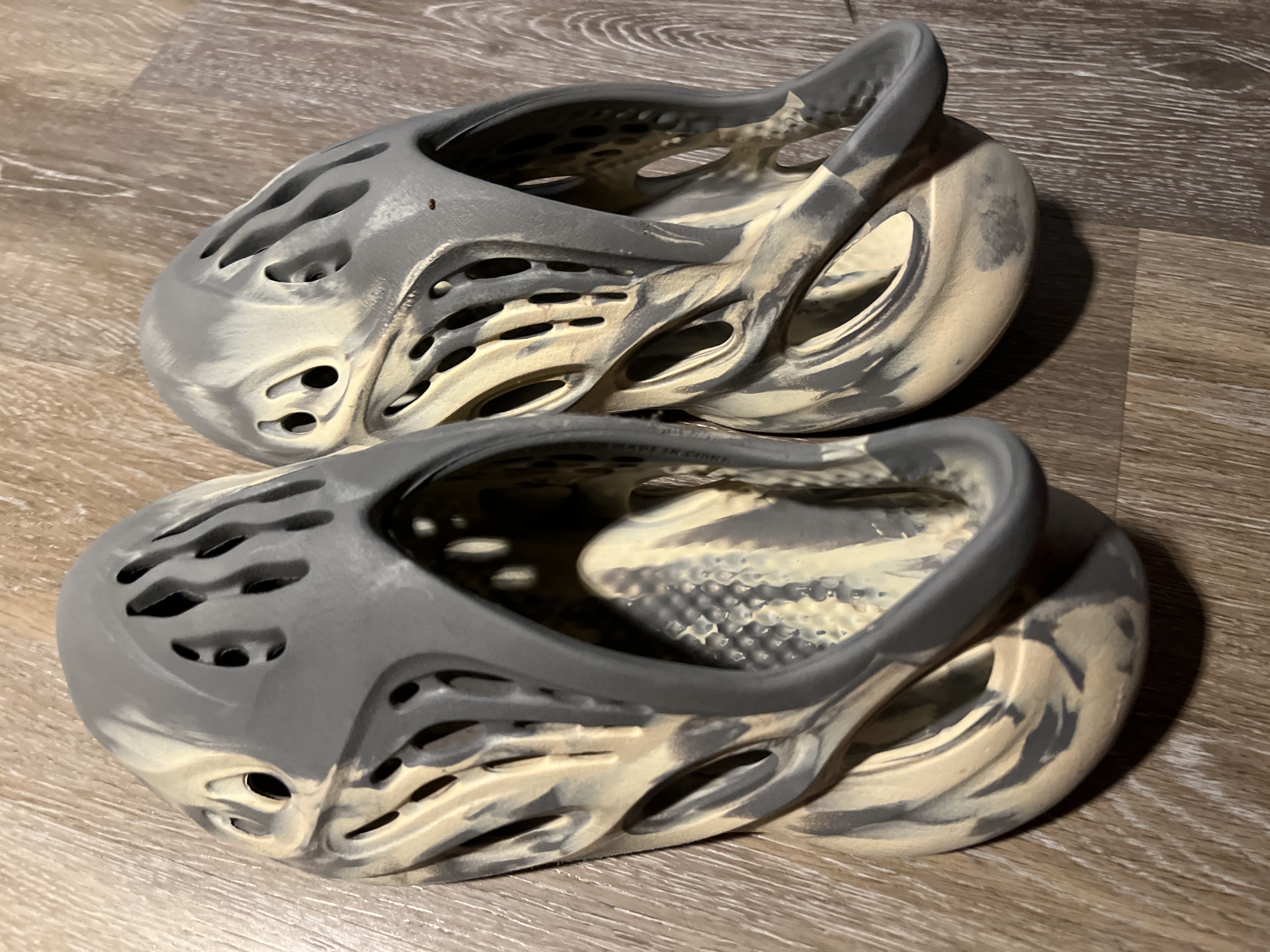 PK God batch adidas Yeezy Foam RNNR MXT Moon Gray GV7904 review robert m 01