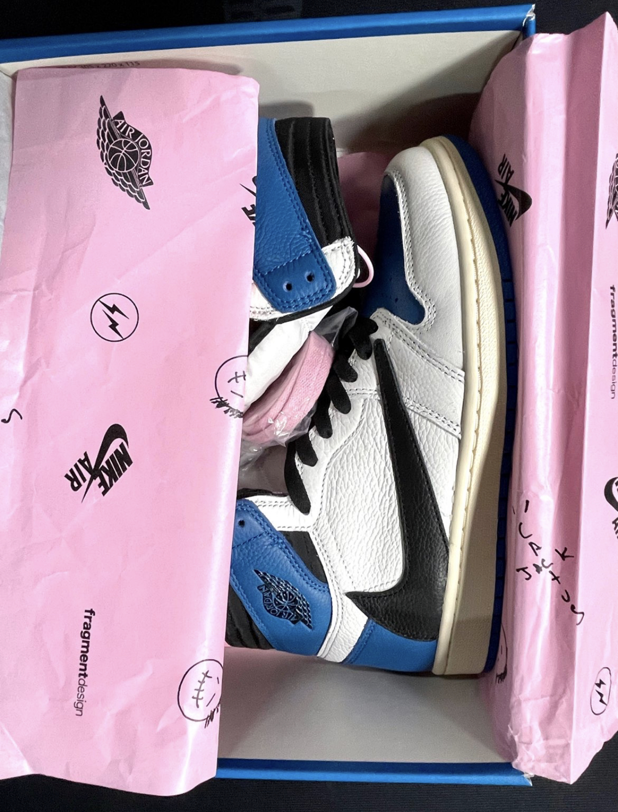 PK God Batch Air Jordan 1 Retro High OG SP Fragment x Travis Scott DH3227-105 review P*** 01