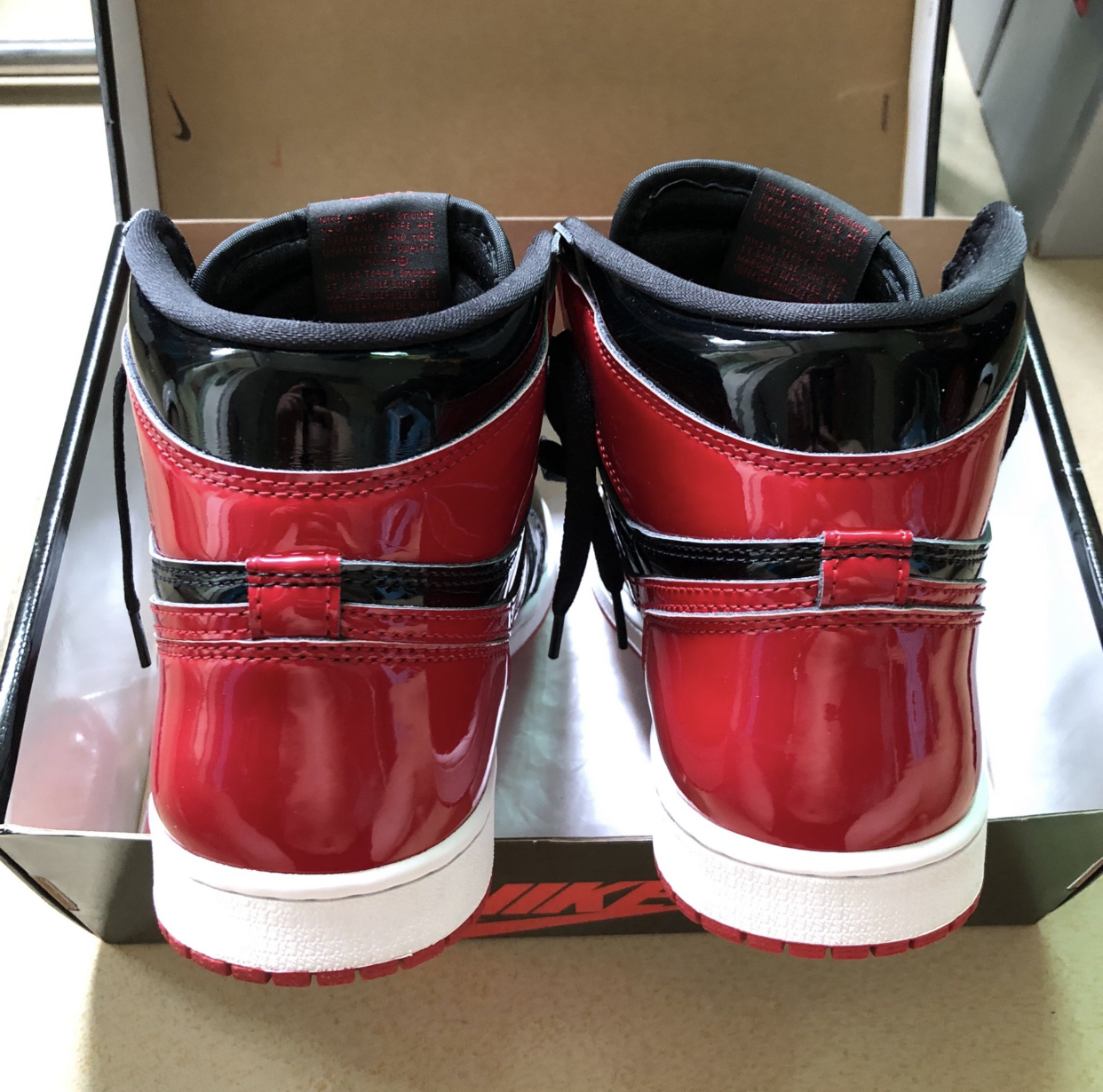 PK God Batch Air Jordan 1 High OG Bred Patent 555088-063 review G*** 03