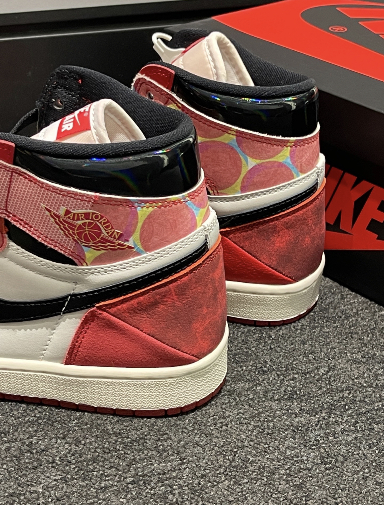PK God Batch Air Jordan 1 High OG Spider-Man Across the Spider-Verse DV1748-601 review S*** 03